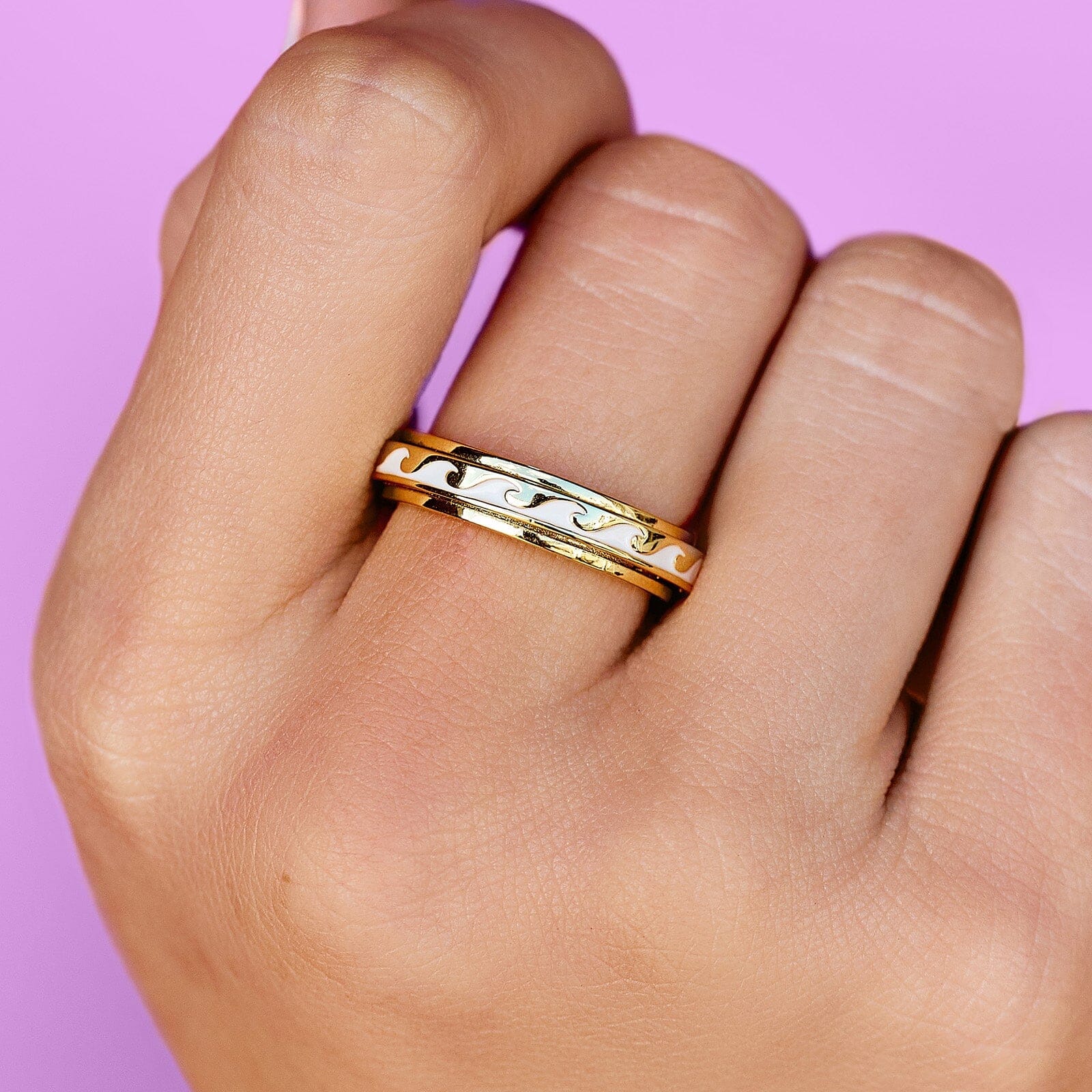 Enamel Wave Fidget Ring - Image 4