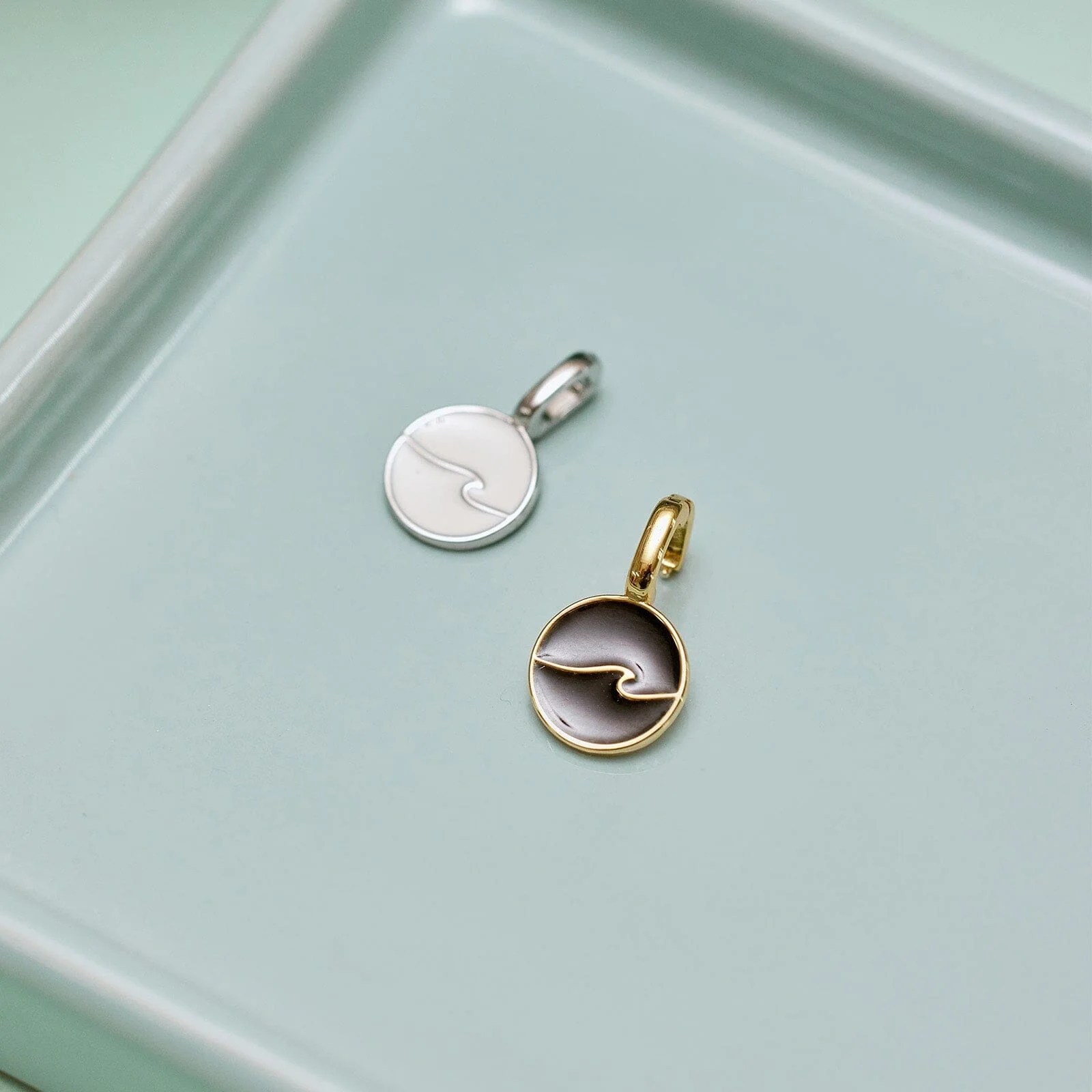 Harper Wave Charm - Image 14