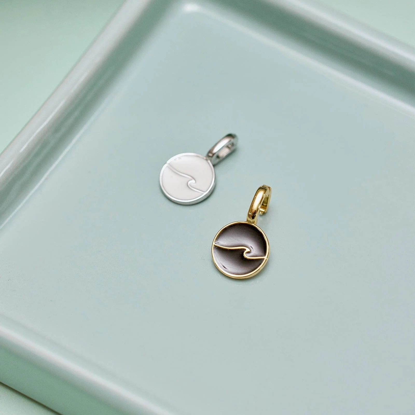 Harper Wave Charm - Image 2