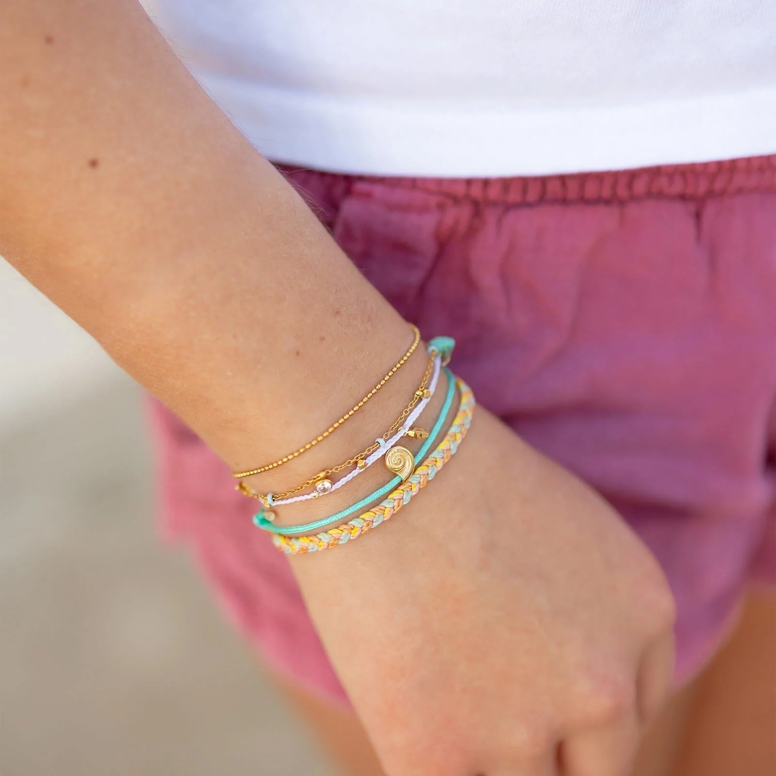Lydia Seashell Charm Bracelet - Image 4