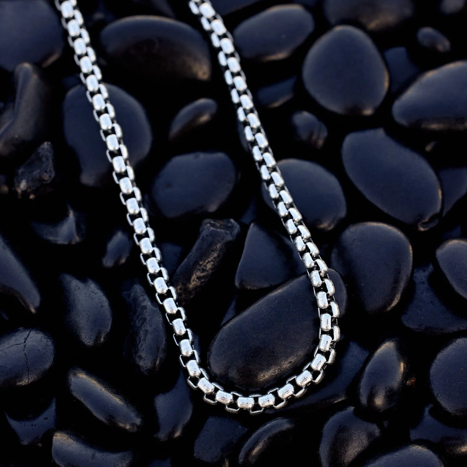 Men's Rolo Chain Necklace - Image 12