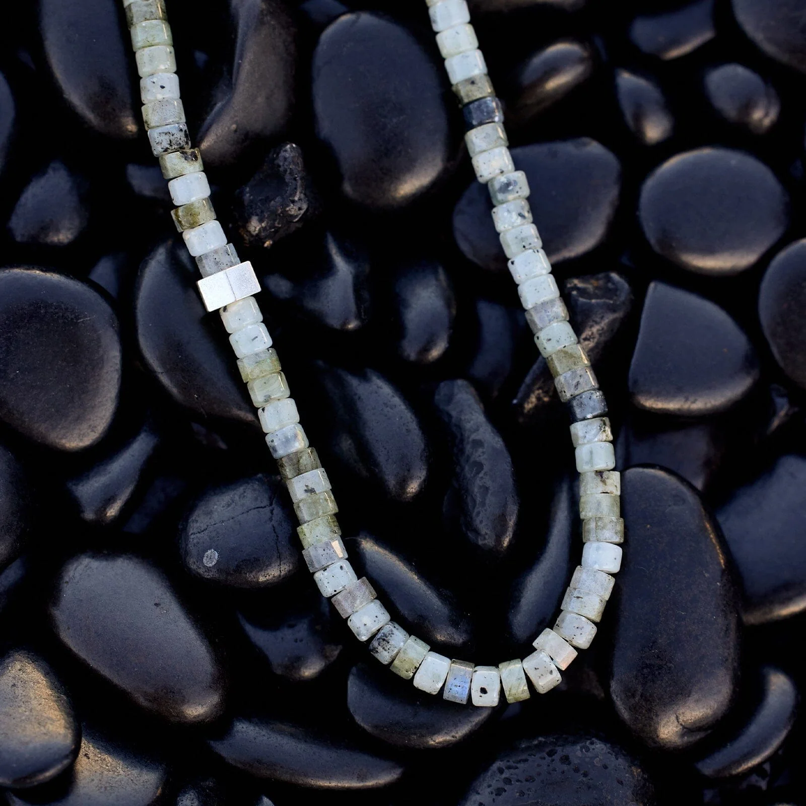 Men's Stone Bead Necklace - Image 4