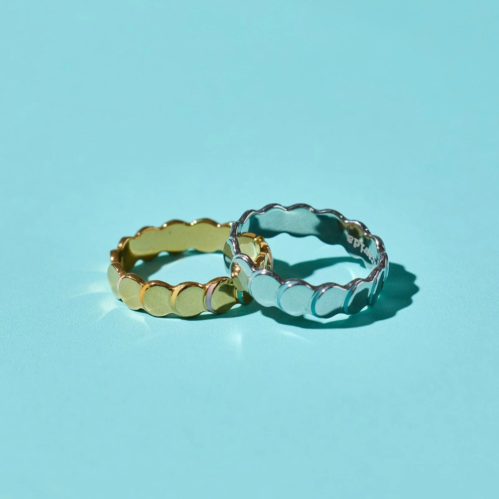 Scallop Enamel Ring Band - Image 5